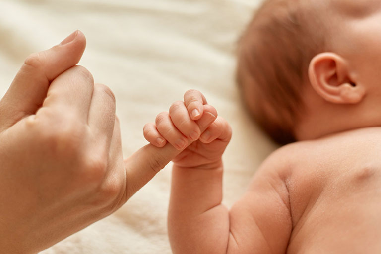 Your Guide To Becoming A Surrogate For Celebrities